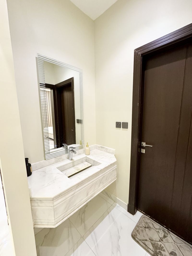 Four-bedroom Family Apartment — photo 10