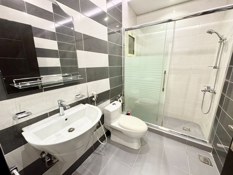 Three-bedroom Family Home — photo 8