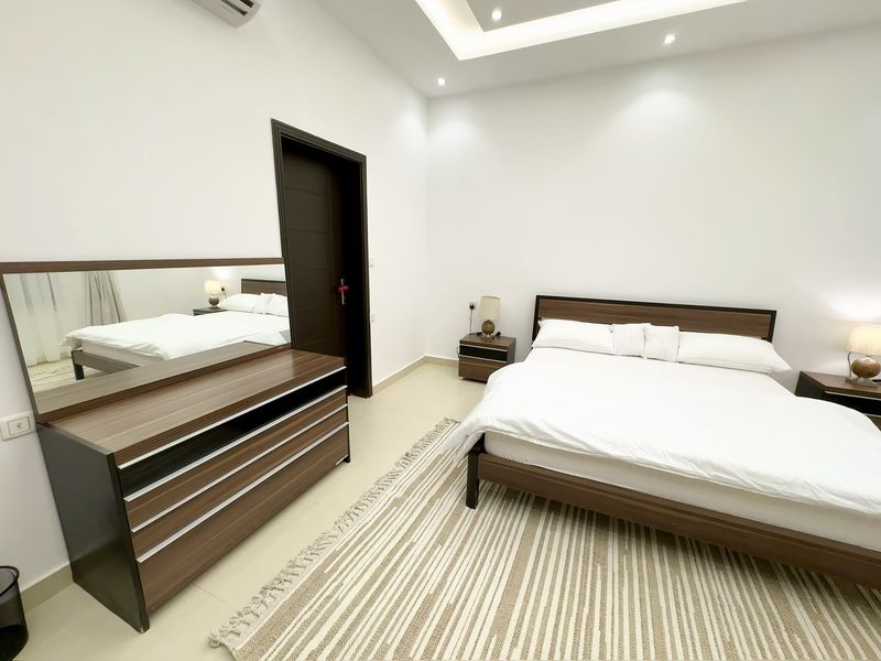 Four-bedroom Apartment — photo 6