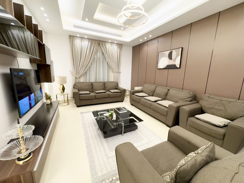 Four-bedroom Apartment — photo 7
